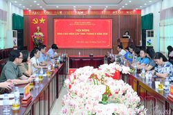 Hội nghị Báo cáo viên cấp tỉnh tháng 8