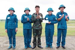 Tích cực tham gia hội thi bắn đạn thật