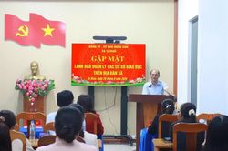 8 c&aacute;n bộ quản l&yacute; trường học tại x&atilde; Ia Hiao tự nguyện xin th&ocirc;i giữ chức vụ
