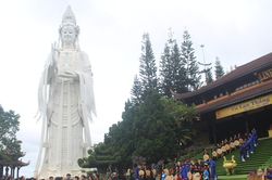 Gìn giữ lề lối quan họ qua canh hát giao duyên