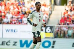 Marcus Rashford công khai cảm ơn Jamie Carragher vì bảo vệ anh trước ống kính truyền thông