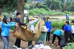 Đồng bào dân tộc thiểu số chung tay xây dựng Lâm Đồng xanh, sạch, đẹp