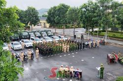Công an Sơn La ra quân cao điểm tuyên truyền, kiểm soát trật tự an toàn giao thông