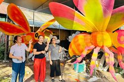 Rộn ràng chuẩn bị mô hình Trung thu