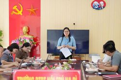 Khảo s&aacute;t việc thực hiện ch&iacute;nh s&aacute;ch gi&aacute;o dục tại x&atilde; Na R&igrave;