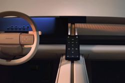 Jaguar Type 01 lần đầu hé lộ nội thất: Khoang cabin như một tác phẩm nghệ thuật