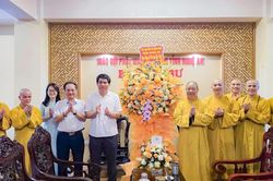 Nghệ An: L&atilde;nh đạo Ủy ban MTTQVN tỉnh thăm Ban Trị sự GHPGVN tỉnh nh&acirc;n Đại lễ Vu lan - B&aacute;o hiếu