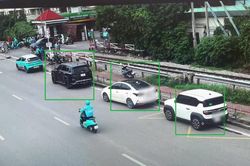 Hà Nội: Từ hình ảnh camera AI, gần 9.000 ô tô bị phạt nguội lỗi dừng, đỗ trong một tháng