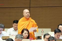 Cần c&oacute; cơ chế ph&aacute;t huy vai tr&ograve; cơ sở t&ocirc;n gi&aacute;o trong trao truyền văn h&oacute;a
