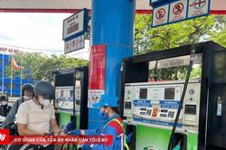 Giá xăng dầu tăng trở lại sau hai phiên giảm liên tiếp