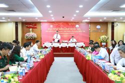 Đổi mới tuyên truyền lý luận chính trị trên không gian mạng