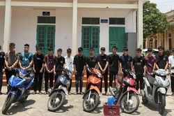 Khởi tố 16 thanh, thiếu ni&ecirc;n về h&agrave;nh vi g&acirc;y rối, ph&aacute; ph&aacute;ch