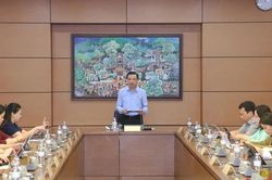 Đại biểu Quốc hội tỉnh thảo luận, ho&agrave;n thiện c&aacute;c dự &aacute;n luật trong lĩnh vực tư ph&aacute;p, h&igrave;nh sự
