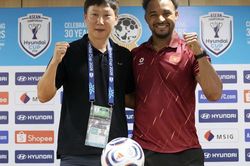 HLV Kim Sang Sik đặt mục tiêu đặc biệt cho Xuân Son trước đại chiến Thái Lan