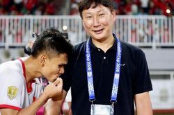 Truyền th&ocirc;ng H&agrave;n Quốc: HLV Kim Sang-sik c&oacute; thể tạo kỳ t&iacute;ch chưa từng c&oacute; c&ugrave;ng Việt Nam