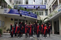 Trường Trung cấp Kỹ thuật Tin học Hà Nội chi vượt 26,3 triệu đồng làm giáo trình