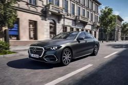 Tin xe 20/8: Mercedes-Benz C-Class 2027 thêm AI và loạt công nghệ mới