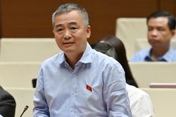 ĐBQH: Sức ép tự chủ khiến bác sĩ tìm đường lên thành phố, mở phòng khám tư