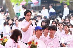 Chuẩn hóa hệ sinh thái hướng nghiệp