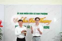X&atilde; Đan Phượng: Đưa sản phẩm OCOP h&ograve;a nhịp sống số
