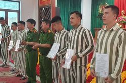 Hơn 13.000 người chấp h&agrave;nh xong h&igrave;nh phạt t&ugrave; được vay vốn để ổn định cuộc sống