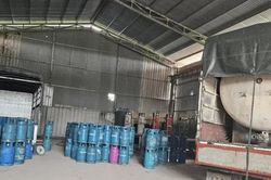 Ph&aacute;t hiện đường d&acirc;y kh&eacute;p k&iacute;n: San chiết, vận chuyển, ph&acirc;n phối, b&aacute;n lẻ gas