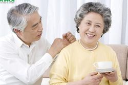 Sau tuổi 40, người khôn ngoan bắt đầu 'bớt' 6 điều này để tuổi già sống nhẹ nhàng hơn