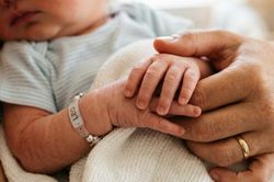 Trình Quốc hội dự án Luật Nuôi con nuôi (sửa đổi) tại Kỳ họp thứ 2