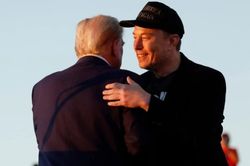 Cách tỷ phú Elon Musk 'gương vỡ lại lành' với ông Trump