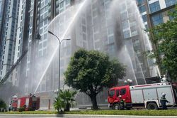 Thực tập phương án chữa cháy, tìm kiếm cứu nạn tại tòa chung cư H2, Khu đô thị Gia Lâm