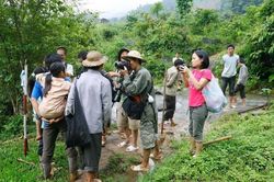 Những khúc cua trên đường tác nghiệp