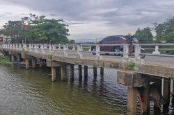 Xử lý cầu hư hỏng, xuống cấp ở Quảng Trị