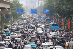 Việt Nam nhập khẩu nhiều xe ô tô từ thị trường ASEAN