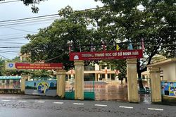Ninh B&igrave;nh: 11 hiệu trưởng, hiệu ph&oacute; tự nguyện xin xuống l&agrave;m gi&aacute;o vi&ecirc;n