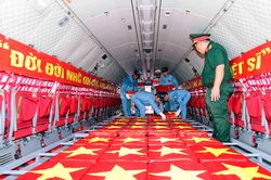 Chuyến bay đặc biệt đưa 7.104 mẫu hài cốt liệt sĩ ra Hà Nội đi tìm danh tính