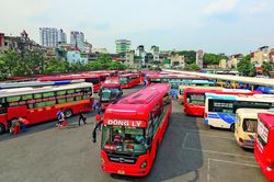Bảo đảm trật tự, an to&agrave;n giao th&ocirc;ng đối với hoạt động kinh doanh vận tải bằng xe &ocirc; t&ocirc;