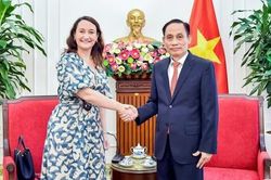 Tăng cường thúc đẩy quan hệ giữa Việt Nam với Cộng hòa Đông Uruguay