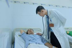 Tây Ninh: Hàng chục người bệnh sốt xuất huyết diễn tiến sốc