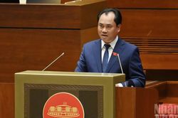 Bộ trưởng Nông nghiệp và Môi trường: Nhà nước bảo đảm quyền, lợi ích hợp pháp của người dân khi giao dịch đất đai