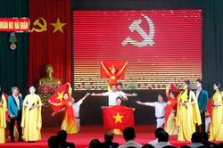 Lữ đoàn 681 đón nhận Huân chương Bảo vệ Tổ quốc hạng Nhì