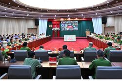 Giúp người lầm lỗi 'đổi đời'