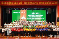 'Truyền lửa' thí sinh trước thềm chung kết Cuộc thi 'Em yêu biển, đảo quê hương'