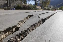 Động đất 6,7 độ richter rung chuyển miền Nam Peru