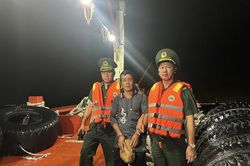 Bắt giữ đối tượng 'Hiếp dâm' đang lẩn trốn trên tàu cá