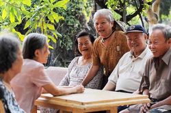 Đẩy mạnh hoạt động truyền thông hưởng ứng các sự kiện về dân số trong những tháng cuối năm 2026
