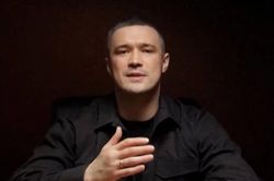 Cựu Bộ trưởng Quốc ph&ograve;ng Ukraine đến Mỹ sau khi k&ecirc;u gọi tổ chức bầu cử?