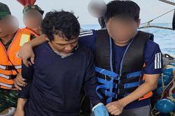 Công an xã ở Hà Nội thuê tàu ra khơi bắt Trần Đình Trung bị Interpol truy nã đỏ