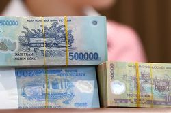 Trình Quốc hội đề xuất giảm 30% thuế cho hộ kinh doanh có doanh thu dưới 10 tỷ đồng