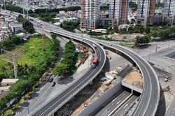 Nút giao An Phú thông thêm nhánh cầu, luồng xe ra vào Cát Lái thoát cảnh ùn tắc