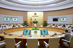 Nghị quyết phiên họp chuyên đề về xây dựng pháp luật tháng 8 năm 2026